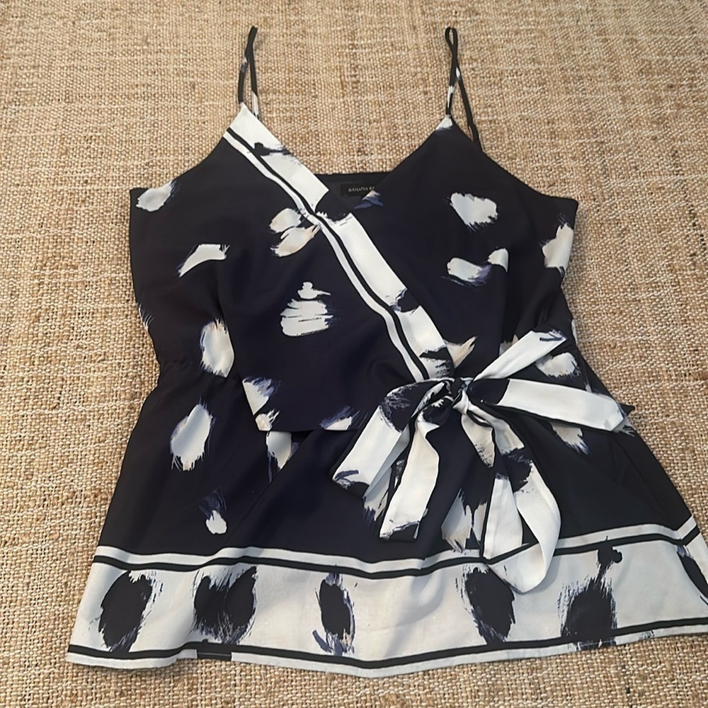 Banana Republic Side-Tie Wrap Tank Catherine Animal Print Navy Blue & White M - Picture 2 of 5